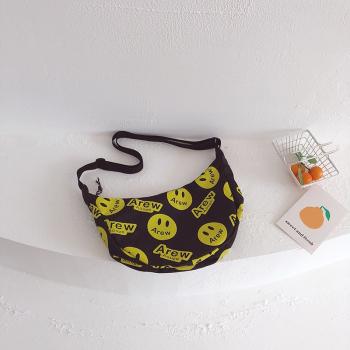 Children's smiling face large capacity dumpling bag handsome messenger bag