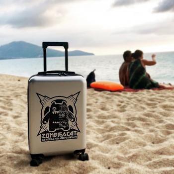 ZOMBIESCAT Cool travel trolley case