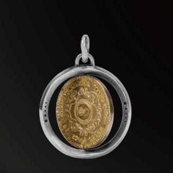 AMULET BRANDING INFINITE LUCKY COINS AMULET IN 925 SILVER