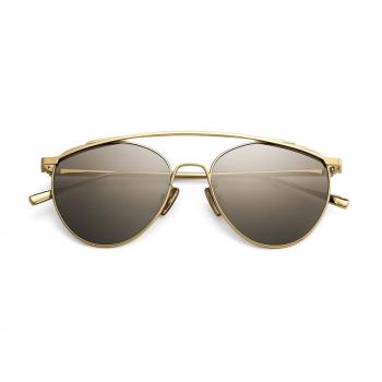 Aviator style anti ultraviolet sunglasses